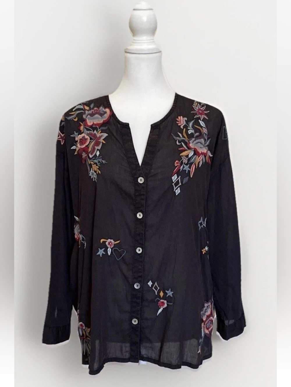 Kyla Seo Handmade Embroidered Floral Button Down Top Size M Worn Brown Bronze